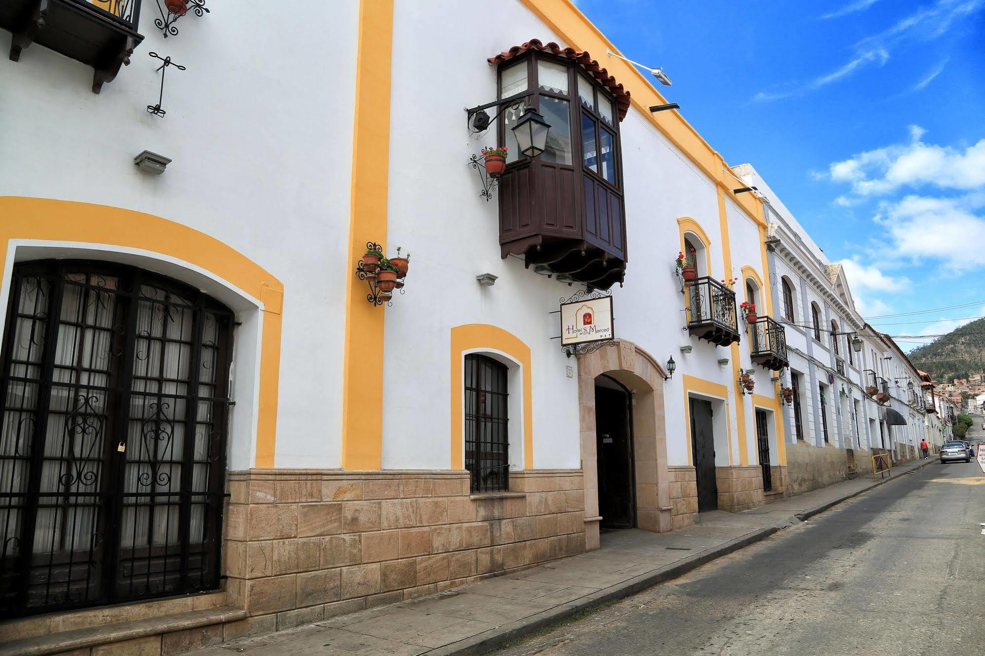 El Hotel De Su Merced Sucre Esterno foto