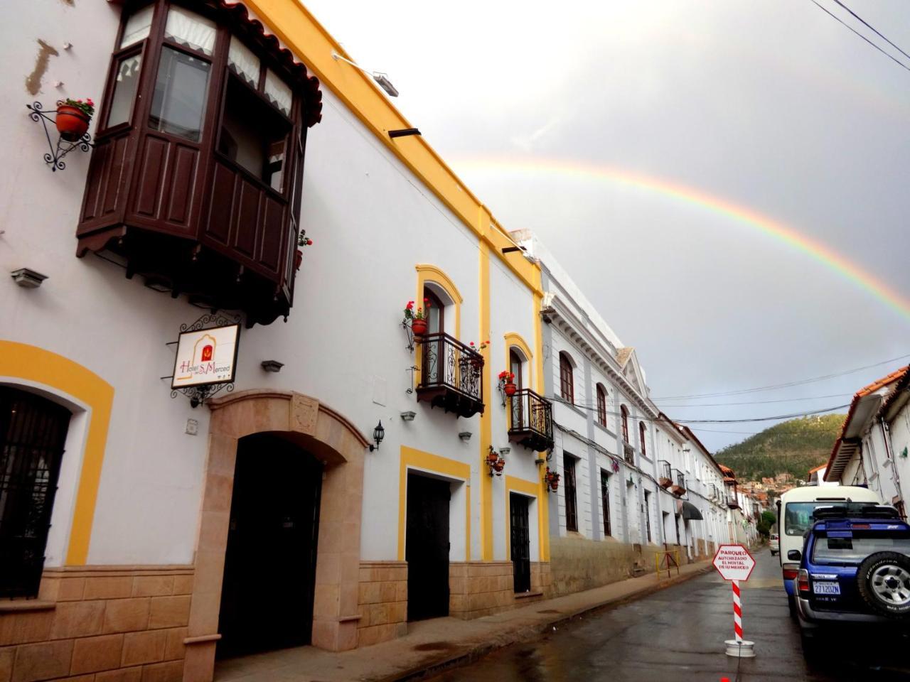 El Hotel De Su Merced Sucre Esterno foto